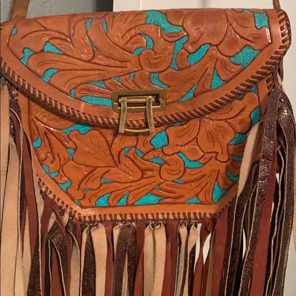 Vintage leather purse w/ fringe